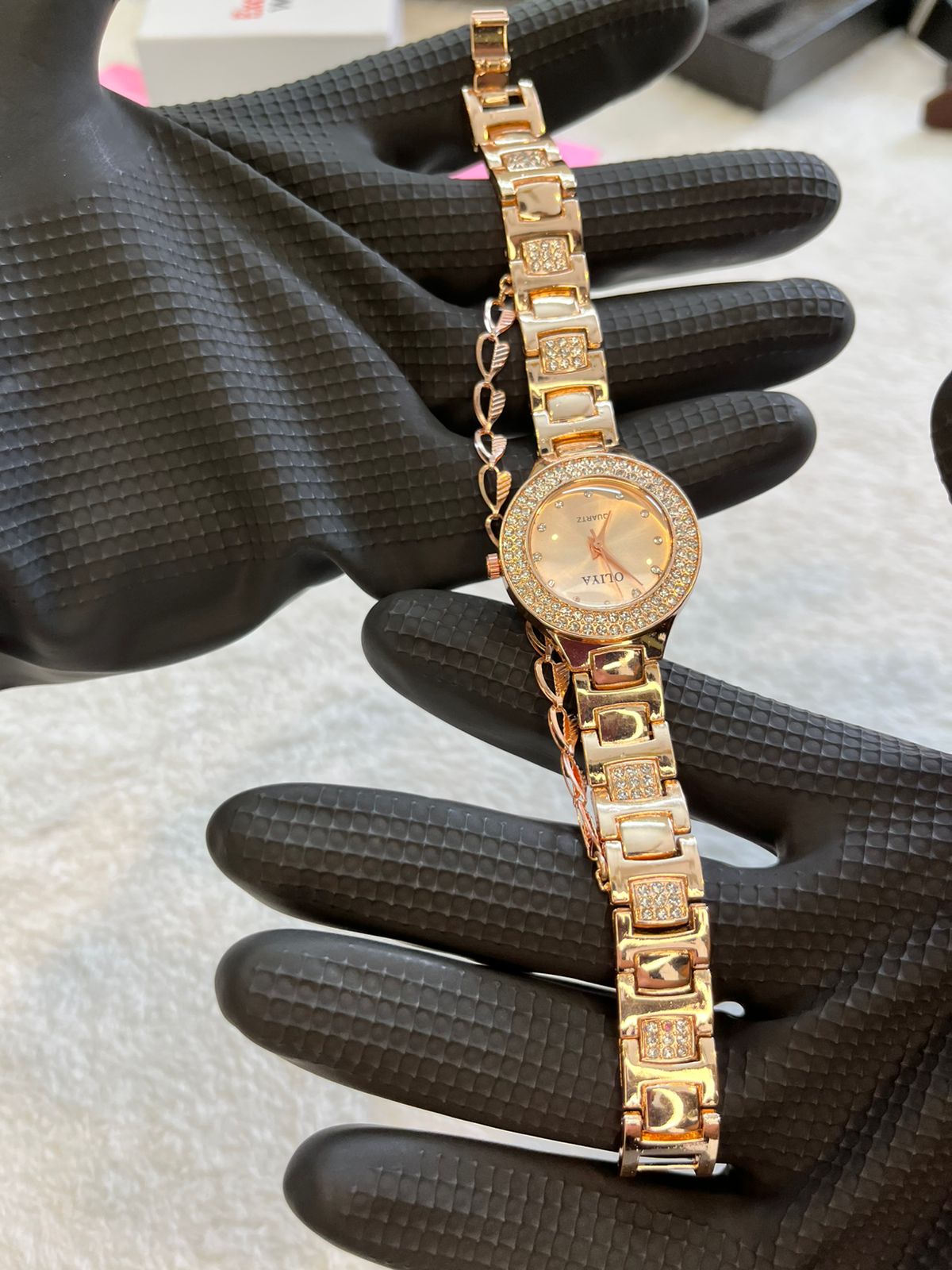 Luxury Gold Bracelet Watch ৭৯০/- ডেলিভারি চার্জ ফ্রি